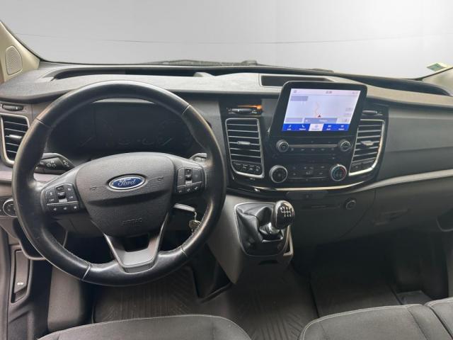 Ford Transit Custom image 4