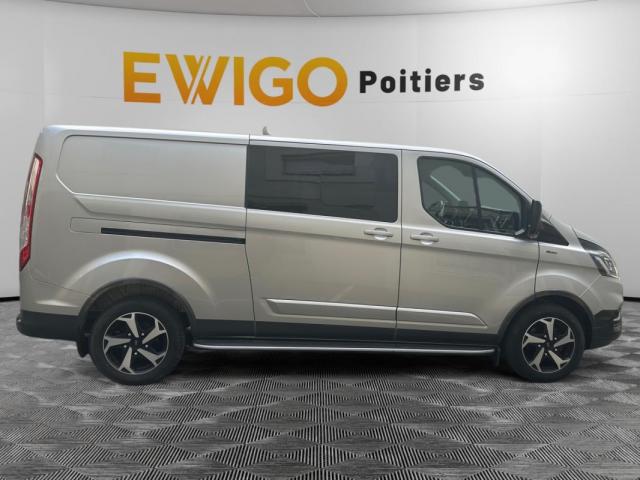 Ford Transit Custom image 5