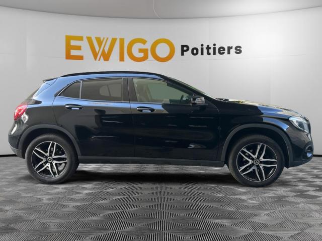 Mercedes Benz Gla image 8