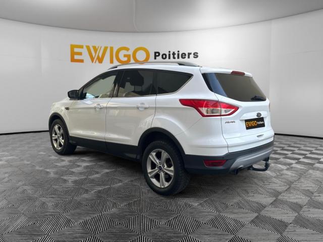 Ford Kuga image 2