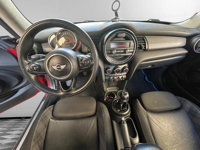 Mini Cooper D image 4