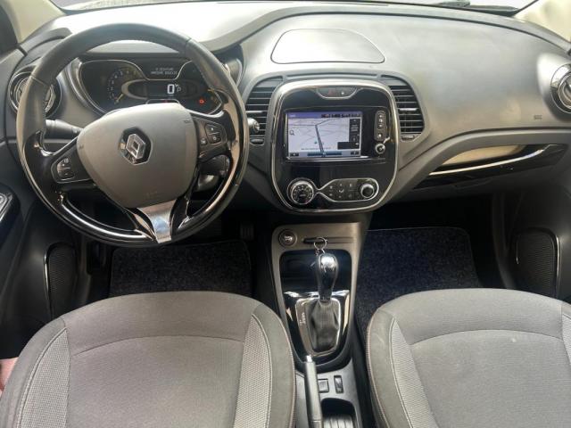 Renault Captur image 8