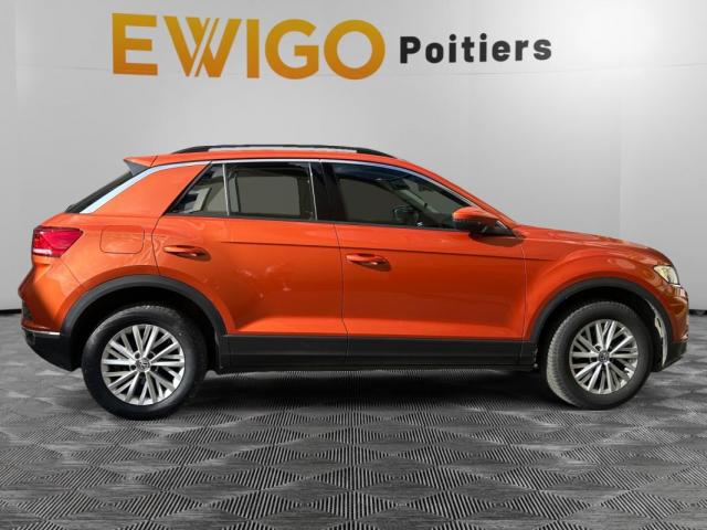 Volkswagen T-Roc image 8