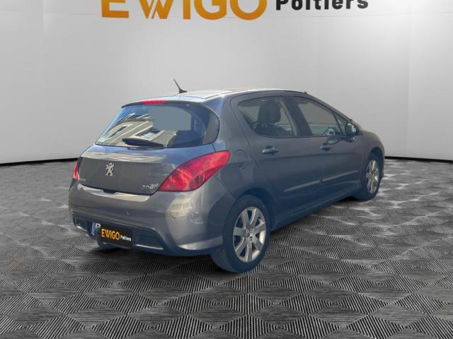 Peugeot 308 image 7
