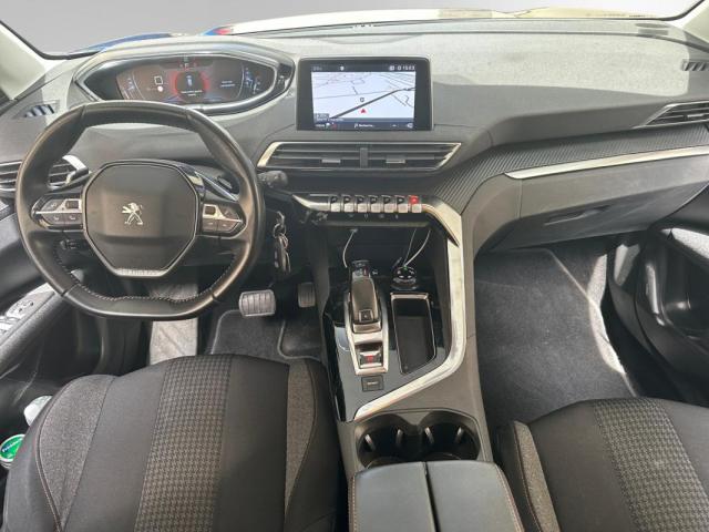 Peugeot 3008 image 8
