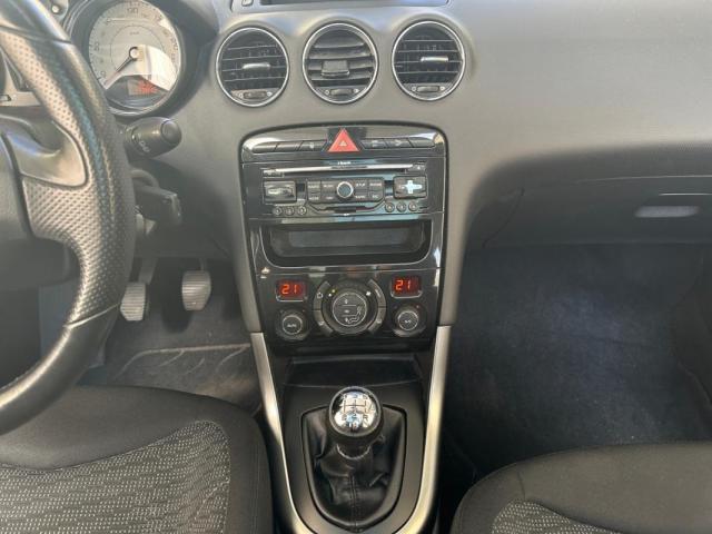 Peugeot 308 image 7