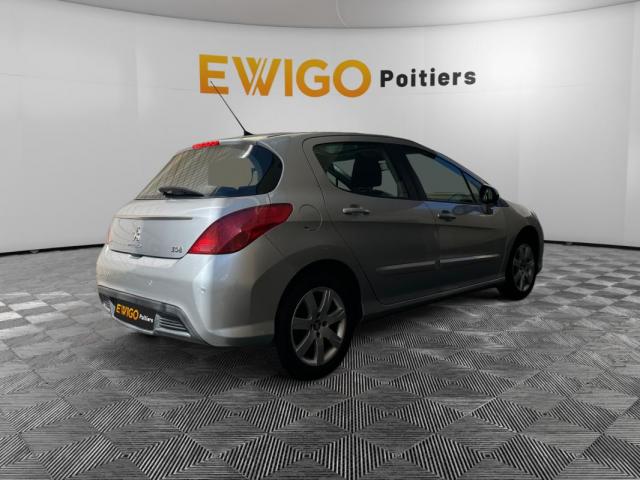 Peugeot 308 image 3
