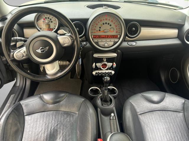 Mini Cooper S image 4