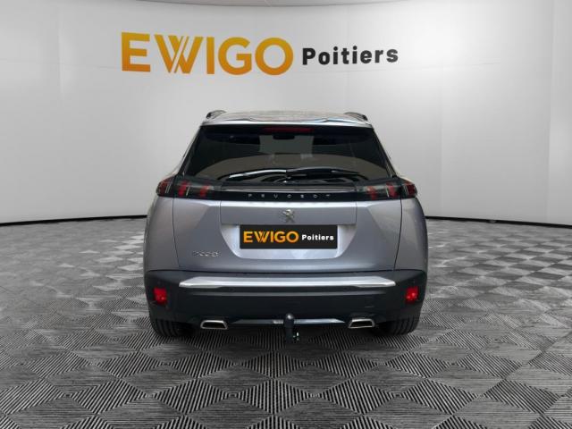 Peugeot 2008 image 2
