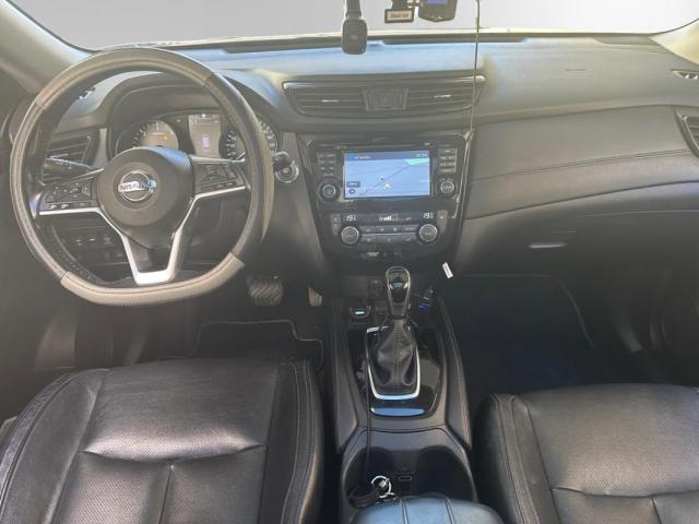 Nissan X-Trail image 2
