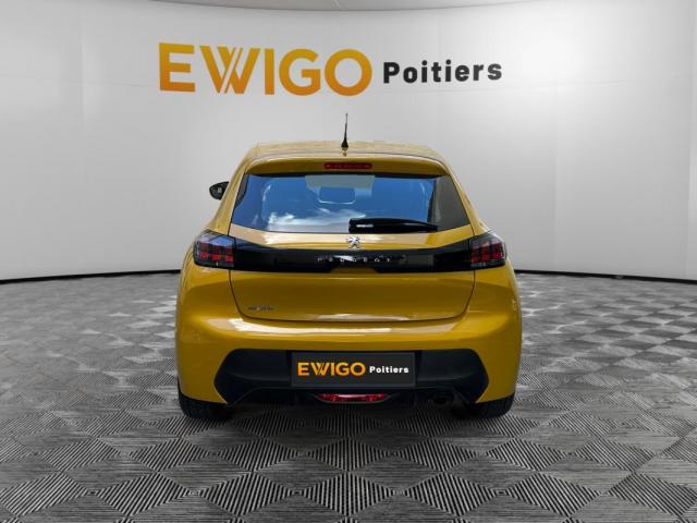 Peugeot 208 image 8