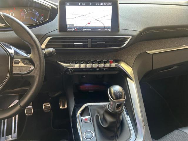 Peugeot 5008 image 4