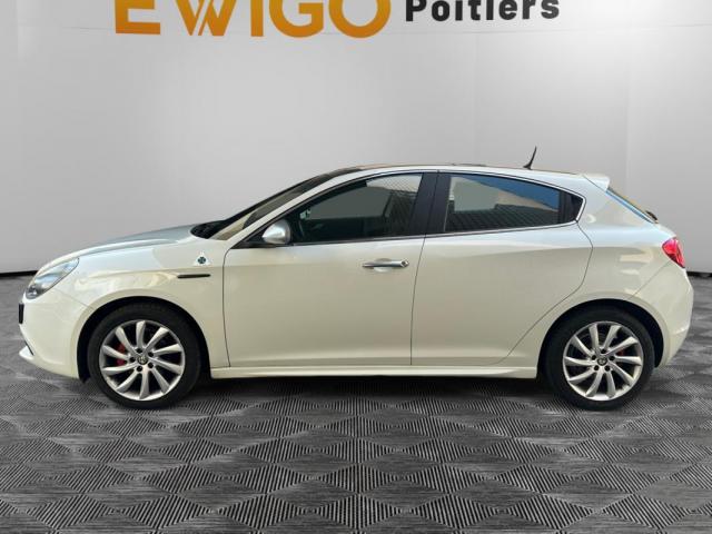 Alfa Romeo Giulietta image 3