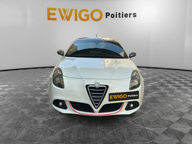 Alfa Romeo Giulietta image 2