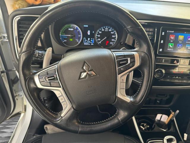Mitsubishi Outlander image 8
