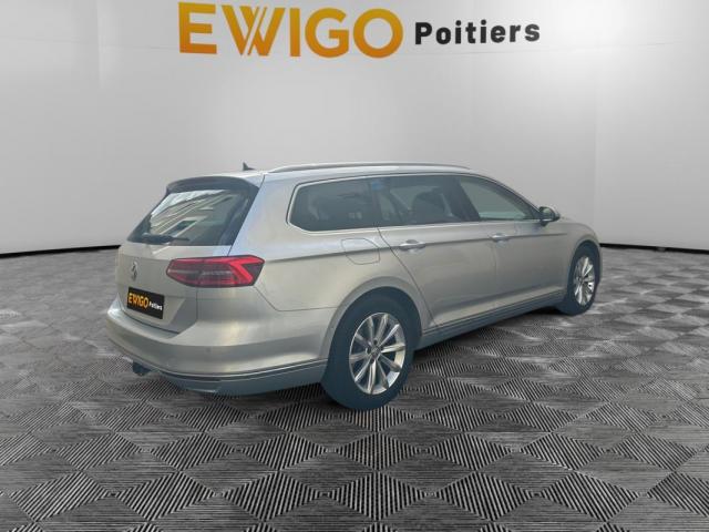 Volkswagen Passat Sw image 6