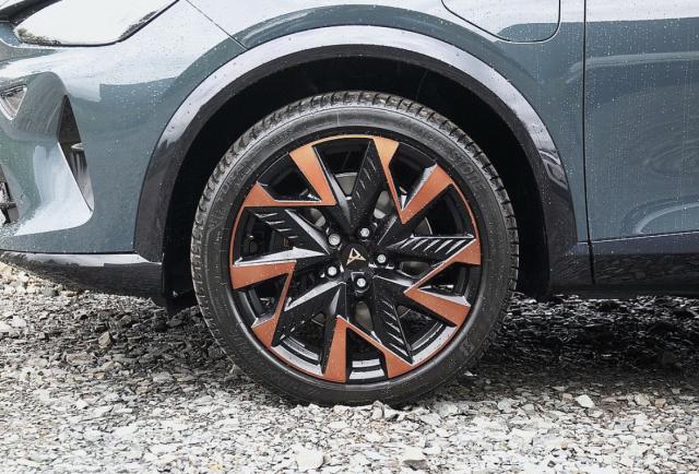 Cupra Formentor image 2