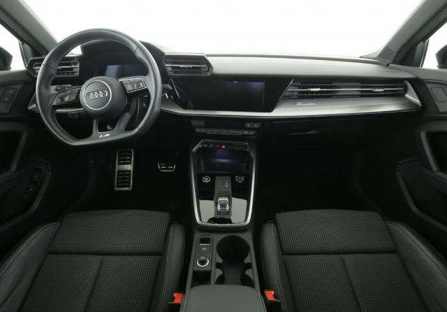 Audi A3 Sportback image 7