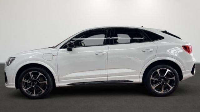 Audi Q3 image 7