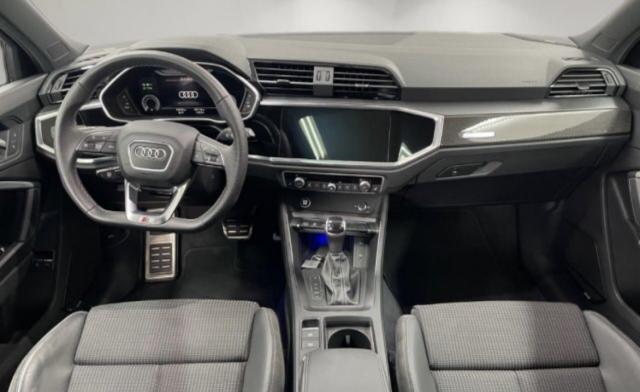 Audi Q3 image 4