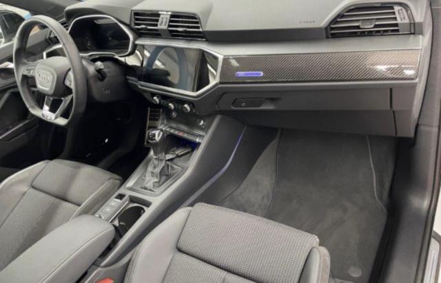 Audi Q3 image 2