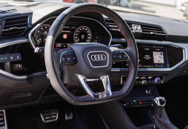 Audi Q3 image 5