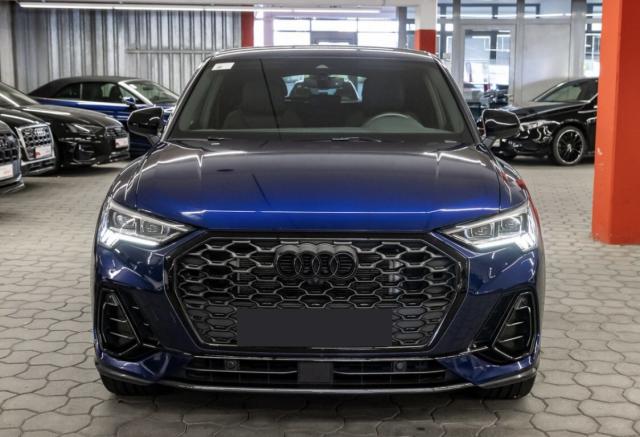 Audi Q3 image 2
