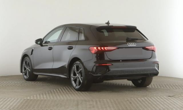 Audi A3 Sportback image 7