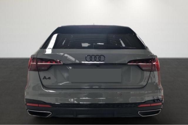 Audi A4 image 4