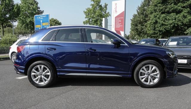 Audi Q3 image 1