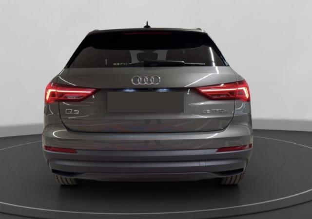 Audi Q3 image 3