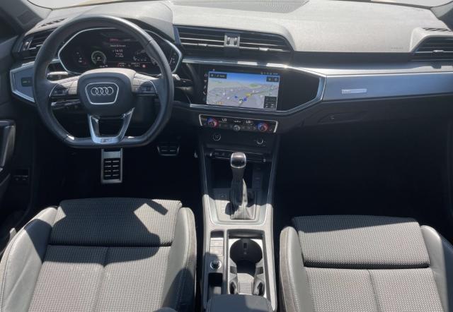 Audi Q3 image 8