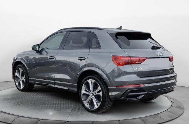 Audi Q3 image 6
