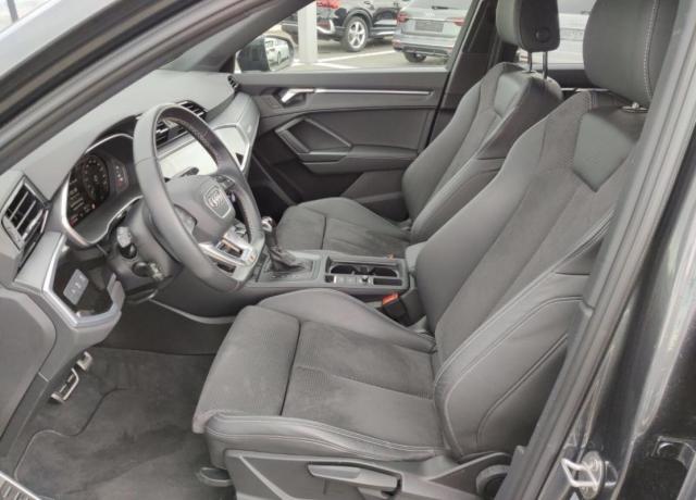 Audi Q3 image 2