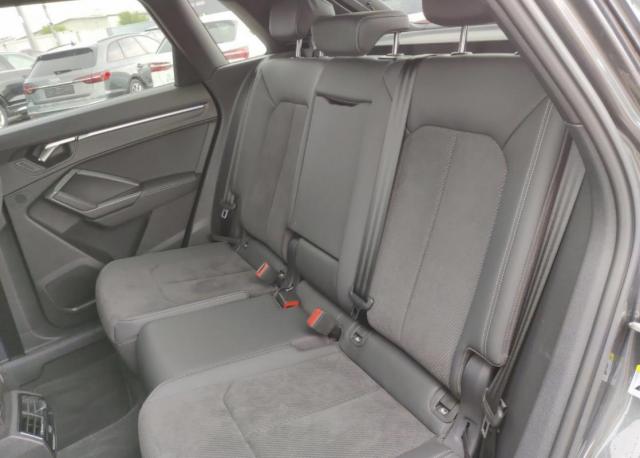 Audi Q3 image 1
