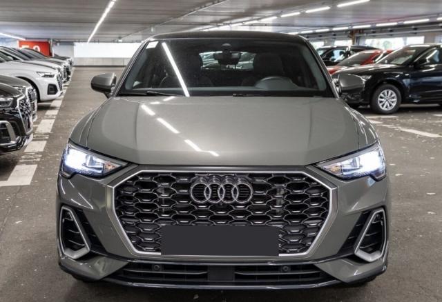 Audi Q3 image 2