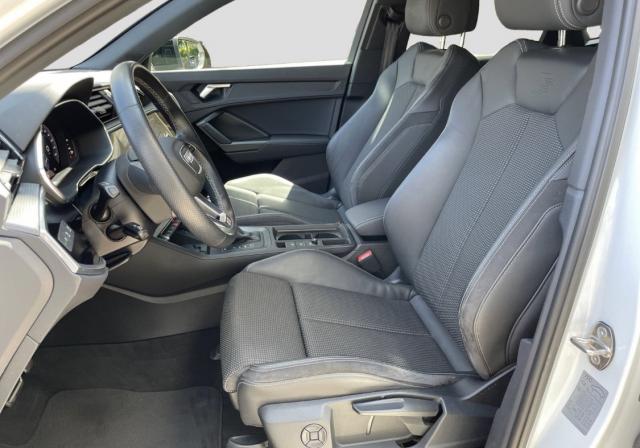 Audi Q3 image 1