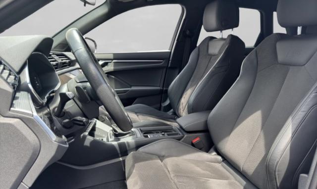 Audi Q3 image 4