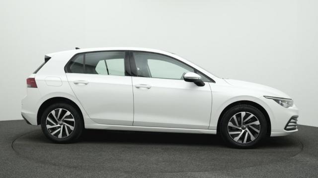 Volkswagen Golf image 2