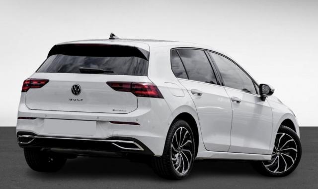 Volkswagen Golf image 3