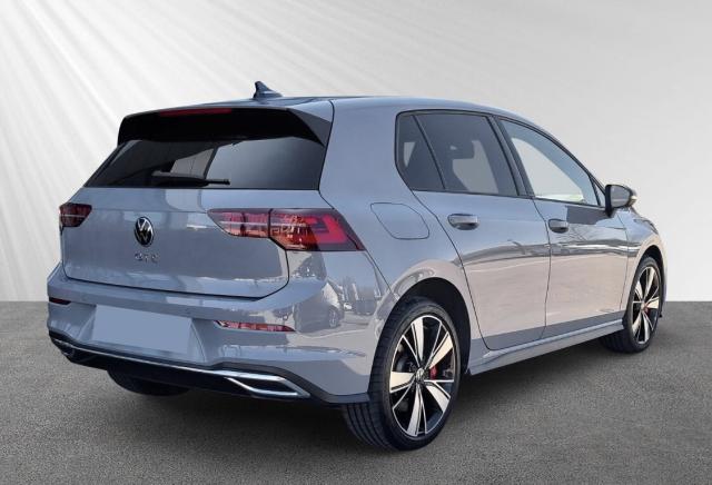 Volkswagen Golf image 1