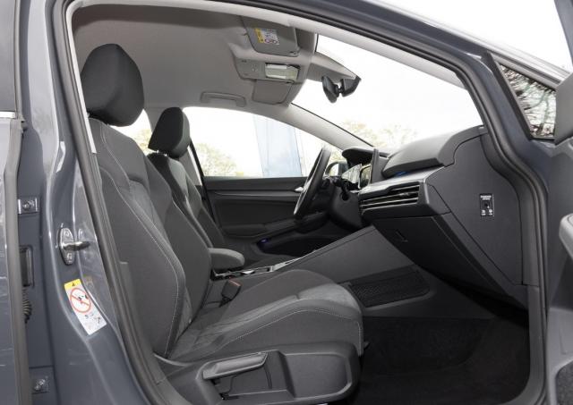 Volkswagen Golf image 5