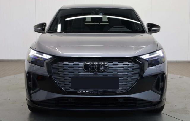 Audi Q4 E-Tron image 8