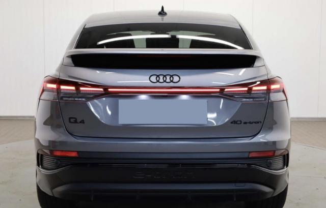Audi Q4 E-Tron image 6