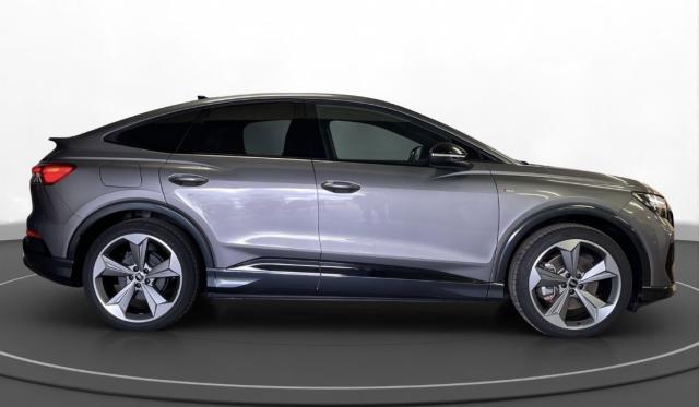 Audi Q4 E-Tron image 8