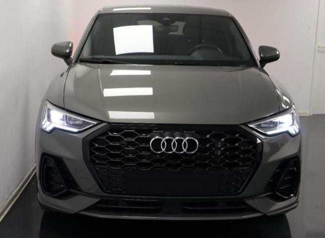 Audi Q3 image 2
