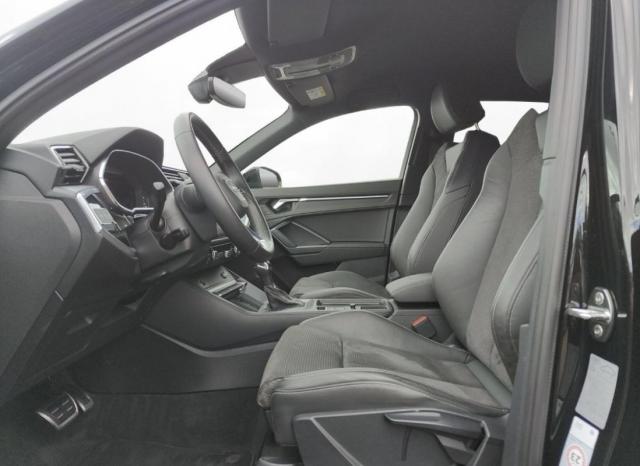 Audi Q3 image 6