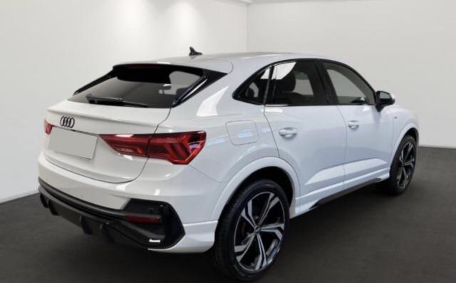Audi Q3 image 7