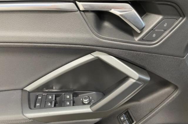 Audi Q3 image 5