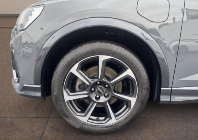 Audi Q3 image 7